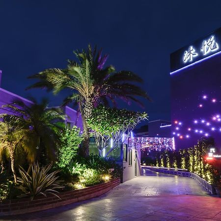 M ホテル 草屯鎮 エクステリア 写真